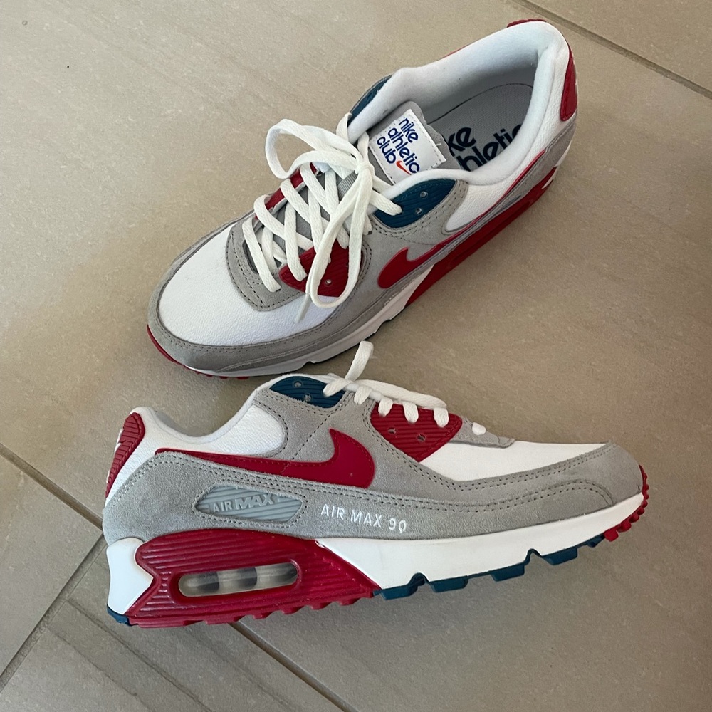 Mens US Size 9 Air Max 90